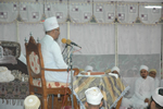 Mazoon ud-Da'wat Saiyedi Haatim Zakiyuddin saheb (dm) delivering Wa'az-e-Husaini
